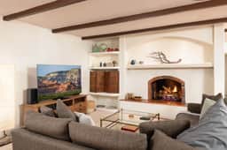 Heavenly Hacienda – Heated Pool, Hot Tub & Views - Image 3