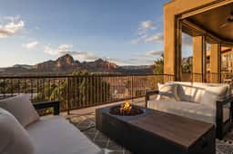 Château Sedona - Red Rock Views, Heated Pool & Spa - Image 3