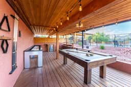 Dream Retreat: Heated Pool, Spa, Sauna, Games - Image 4
