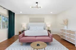 Large Mid-Century Home in Heart of Sedona - Image 4