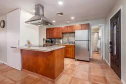 Pet-Friendly Unit with Views, Grill, Yard - Image 4