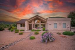 Red Rock Retreat - Views - Image 5
