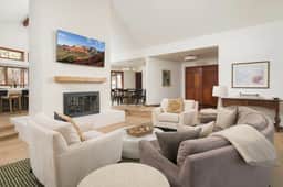 Red Rock Vista | Incredible Views, Hot Tub, Pool Table, Decks, Trail - Image 5