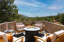 Shangri La | Sauna, Hot Tub, Cold Plunge, Trails - Image 5