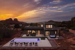 26 New Build | Luxury Pool, Spa, View Decks - Image 5