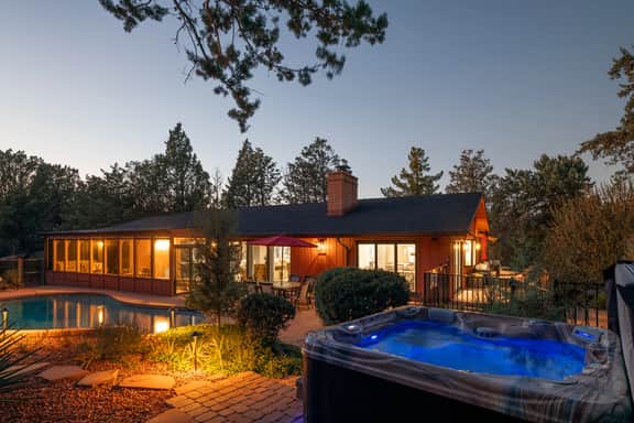 Broken Arrow Oasis, Heated Pool, Spa, Firepit - Image 4