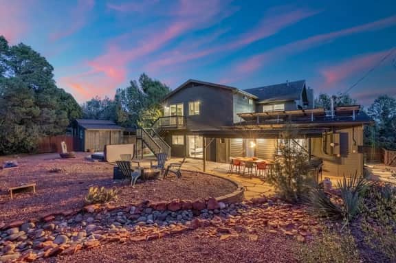 Piki Place | Modern, Spa, Firepit, Games, EV - Image 2