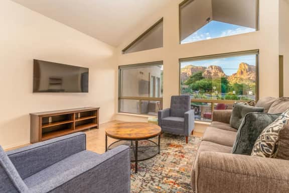 Red Rock Retreat - Views - Image 2