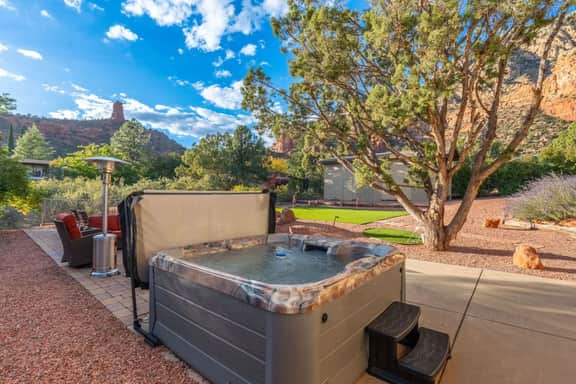Scenic West Sedona Escape with Thunder Mtn Views - Image 4