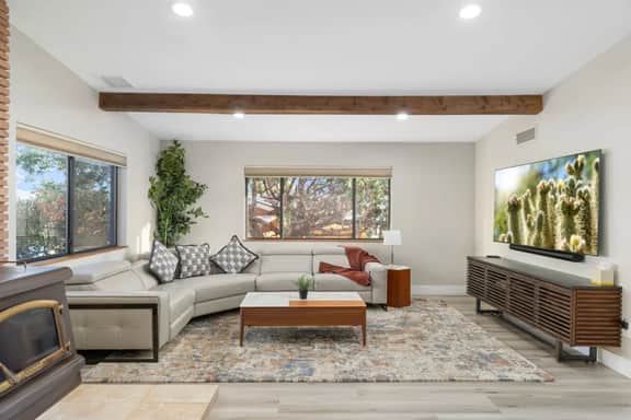 Scenic West Sedona Escape with Thunder Mtn Views - Image 5