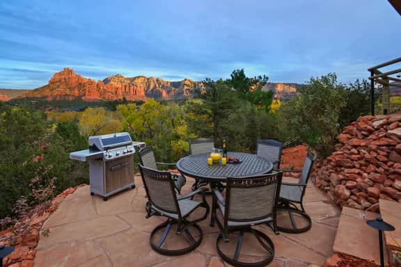 Sedona Adventure House | 180 Views, Hot Tub, Patio - Image 5