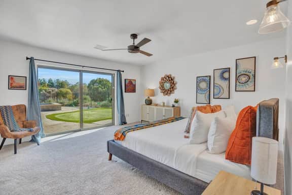 Serene Retreat-Heated Pool, Spa, Sauna, Pickleball - Image 2