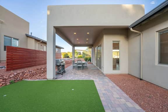 Thunder Mtn Modern - Central Location - Image 5