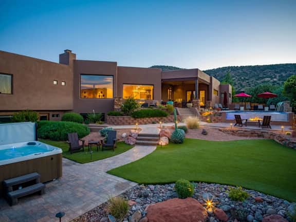 Sun-Up Sedona Paradise, Heated Infinity Pool & Spa - Image 5