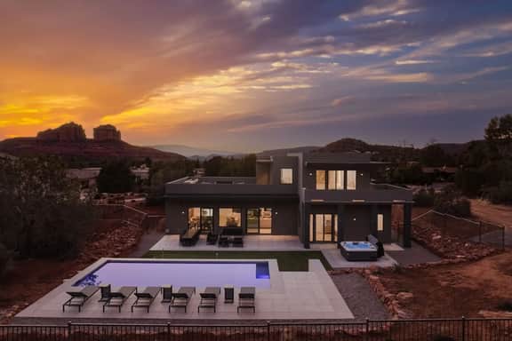 26 New Build | Luxury Pool, Spa, View Decks - Image 5