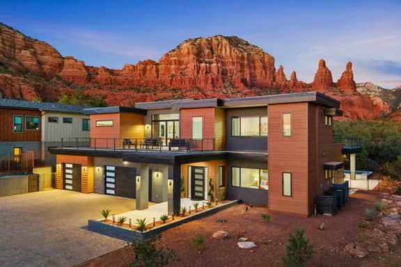 Luma Ridge - '26 Luxury Build, Pool & Spa, Views - Image 2
