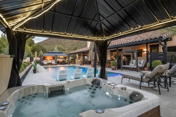 Desert Bloom - Heated Pool & Spa, Sauna, Gym, Game Room - Image 5