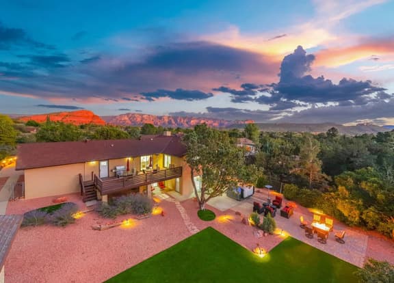 Scenic West Sedona Escape with Thunder Mtn Views - Image 1