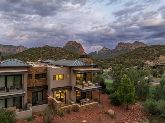 Seven Canyons Fairway, Luxe Home - Image 1