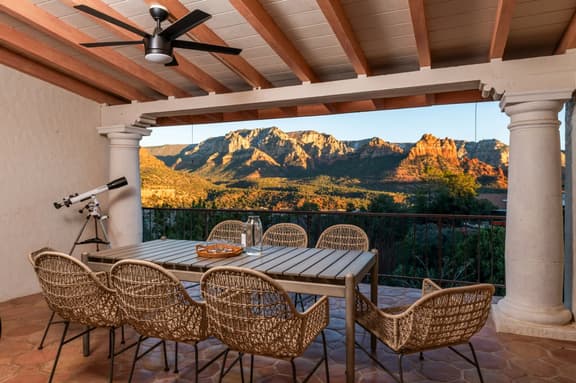 Uptown Vista! Stylish 5BR with Red Rock Views - Image 1