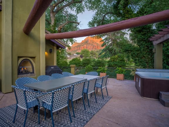 Casa de Arboles | Main House + Casita, Hot Tub - Image 1